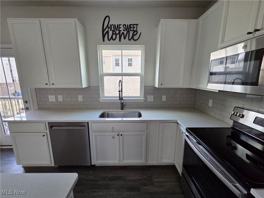 1456 Sutter St - Photo 4 of 35