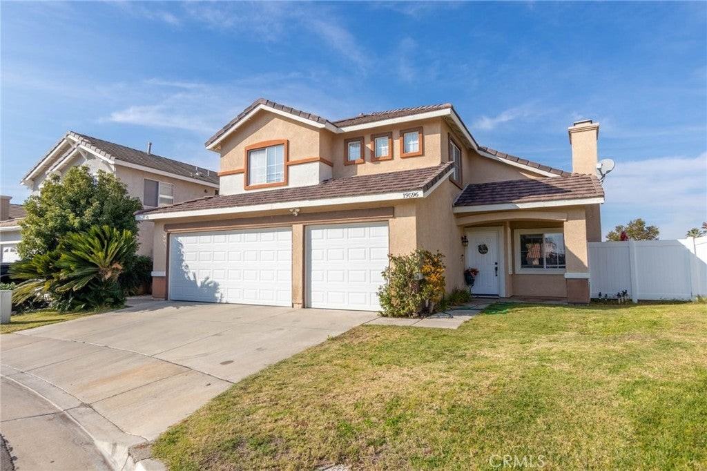 19596 Brisbane Dr - Photo 3 of 28