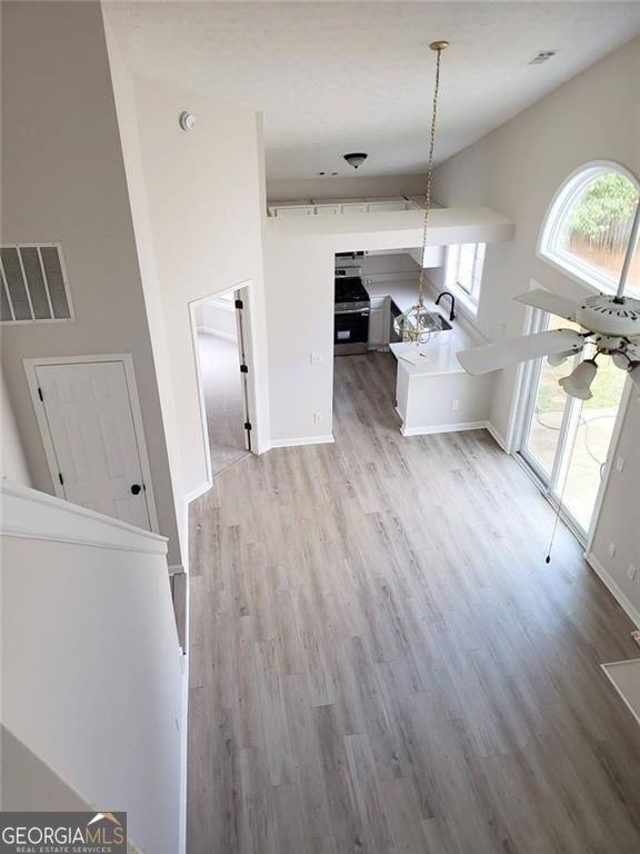 13447 Aventide Ln - Photo 4 of 10