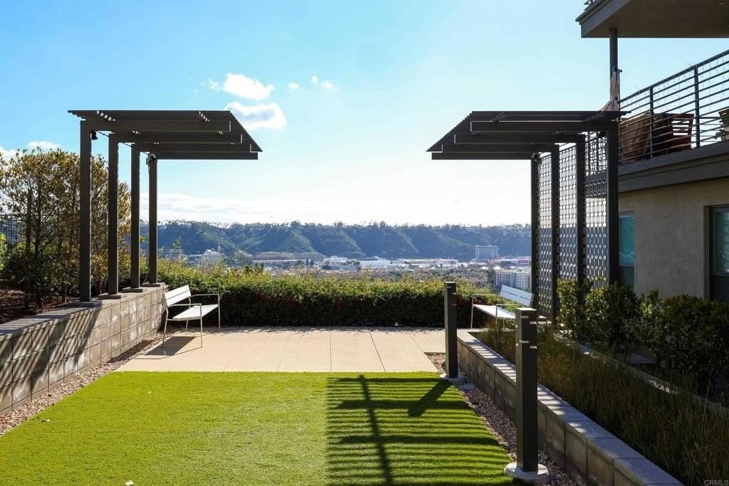 2814 Via Alta Pl - Photo 4 of 47