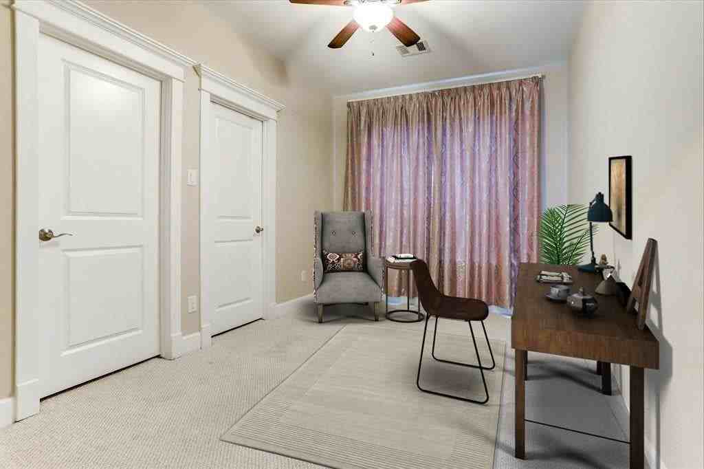 830 W 19th St - Photo 4 of 38