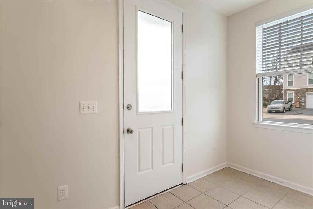 109 Sequoia Dr - Photo 6 of 50