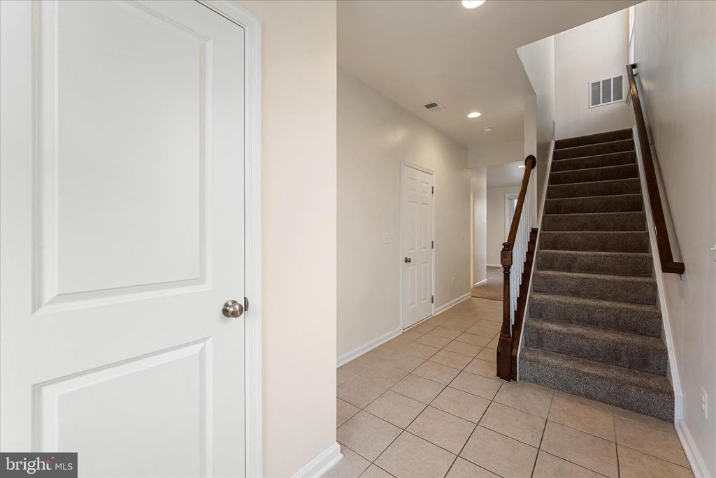 109 Sequoia Dr - Photo 7 of 50