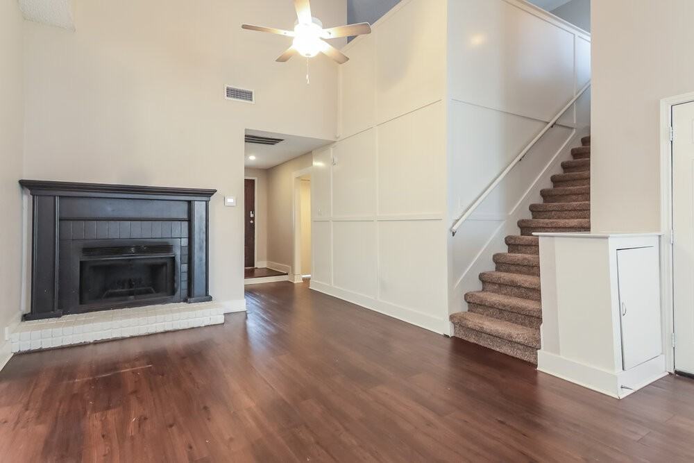 1141 Paintbrush St - Photo 7 of 17