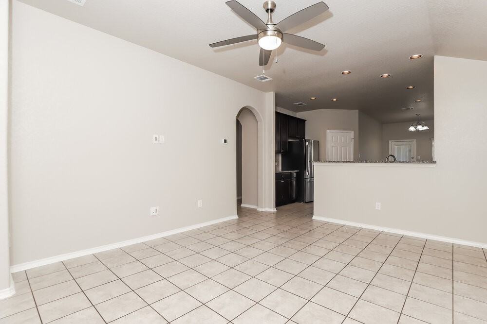 119 Katy Post - Photo 5 of 16