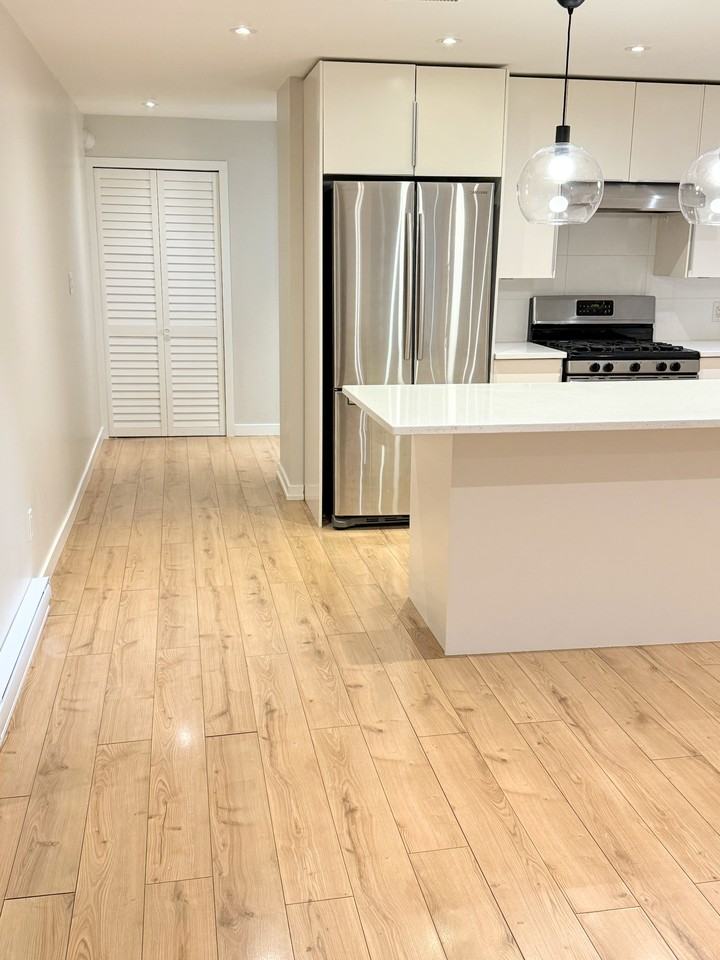 Slocan St & E 24th Ave - Photo 5 of 15