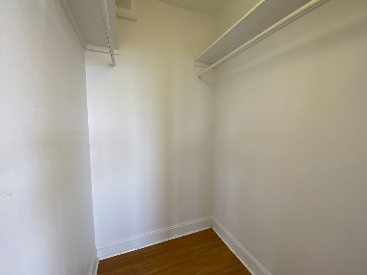 River Plaza - Photo 7 of 25