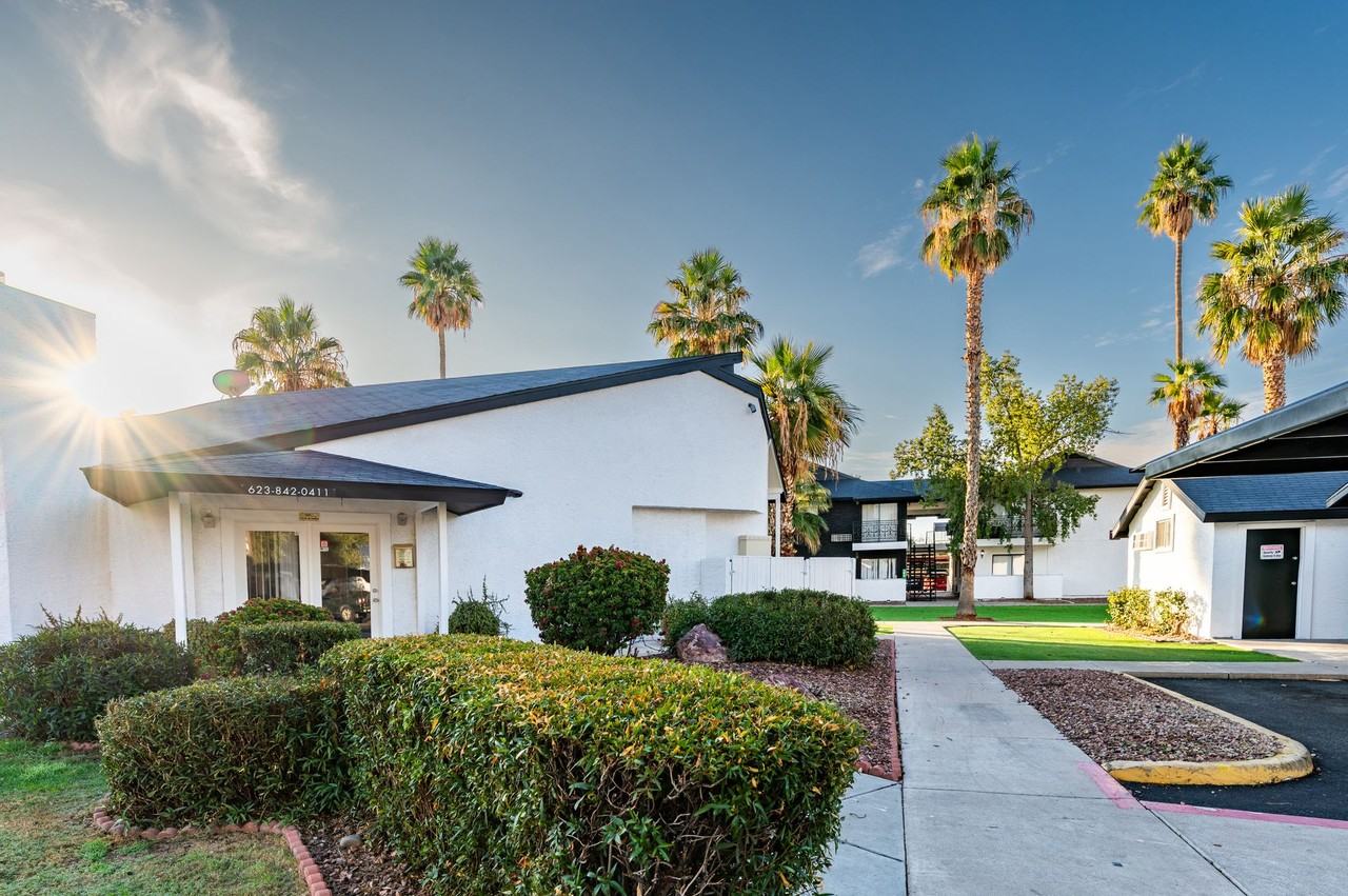 Country Creek Apartments - Photo 4 of 50