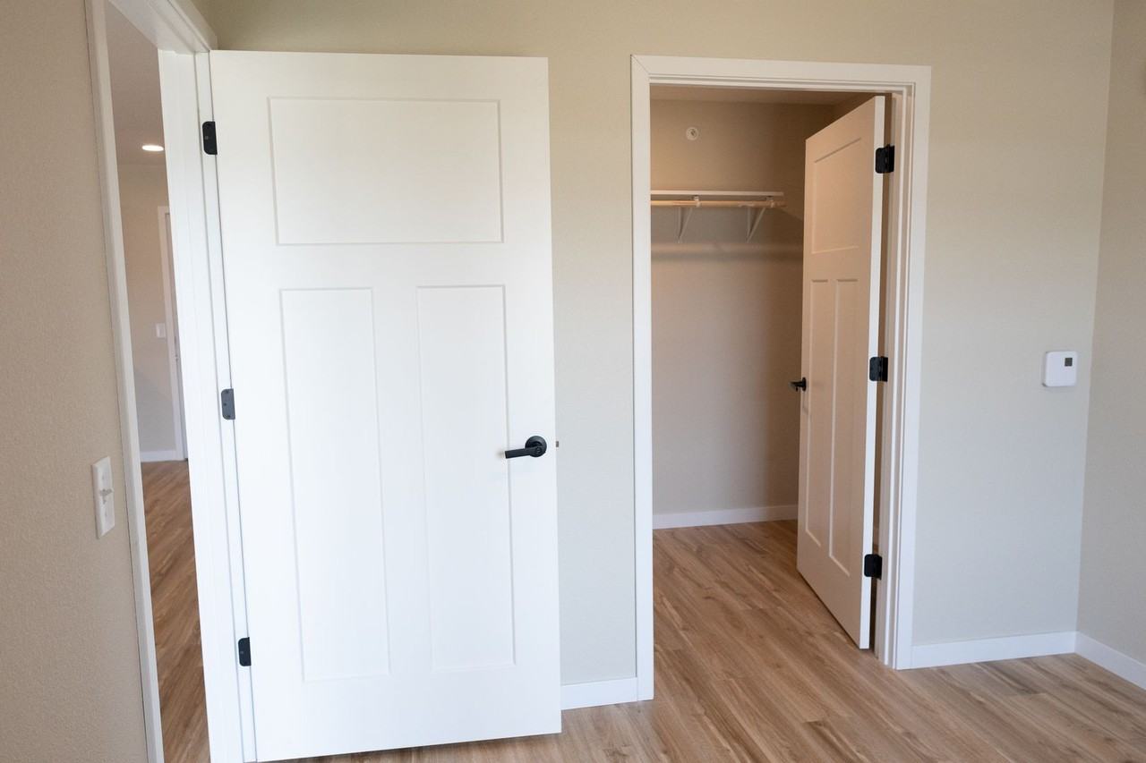 Elmview II Apartments - Photo 5 of 5