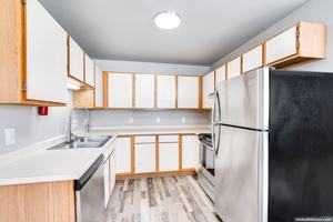 featured image of 906 S Lincoln Ave