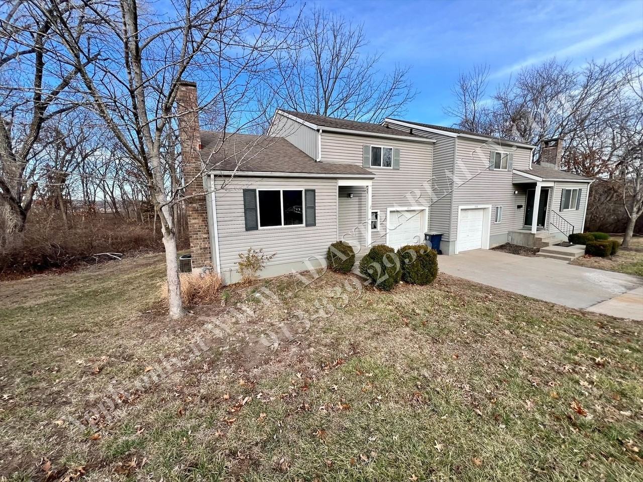 1924 E 97th St - Photo 3 of 21