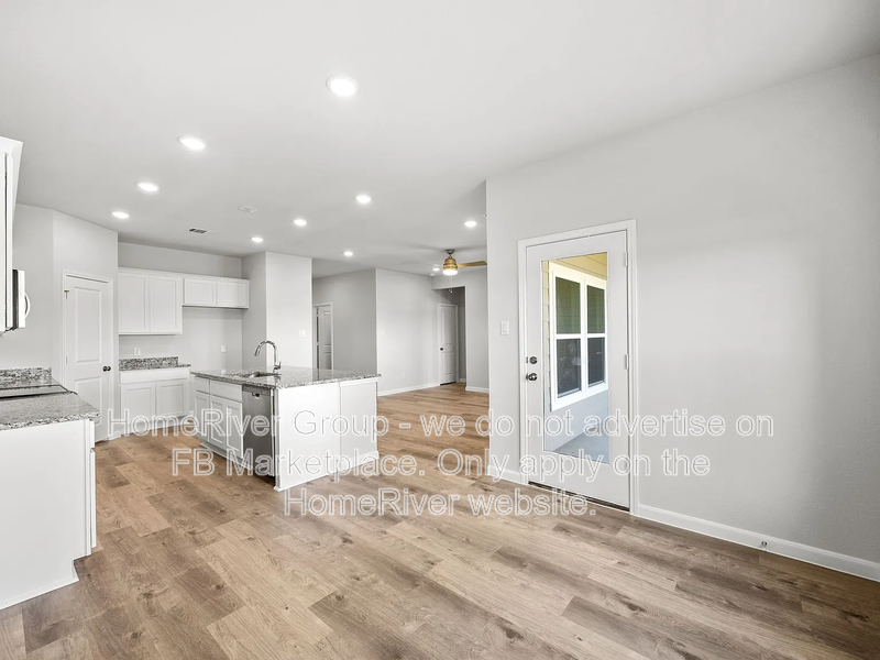 485 Suffolk Dr - Photo 4 of 23