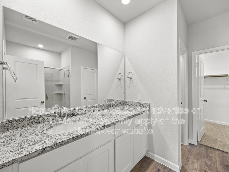 485 Suffolk Dr - Photo 6 of 23