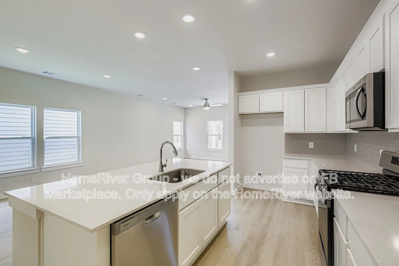 332 Sun Harvest Dr - Photo 4 of 35