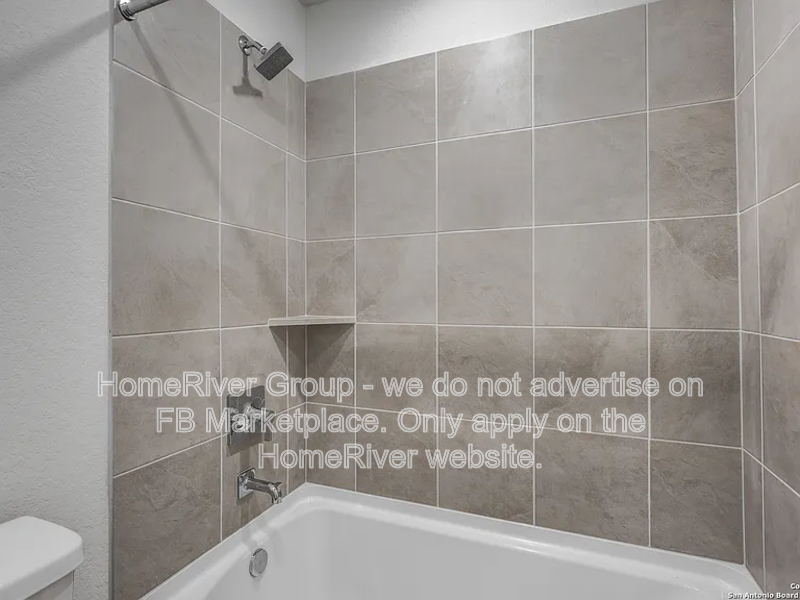 4314 Clarisse St - Photo 4 of 36