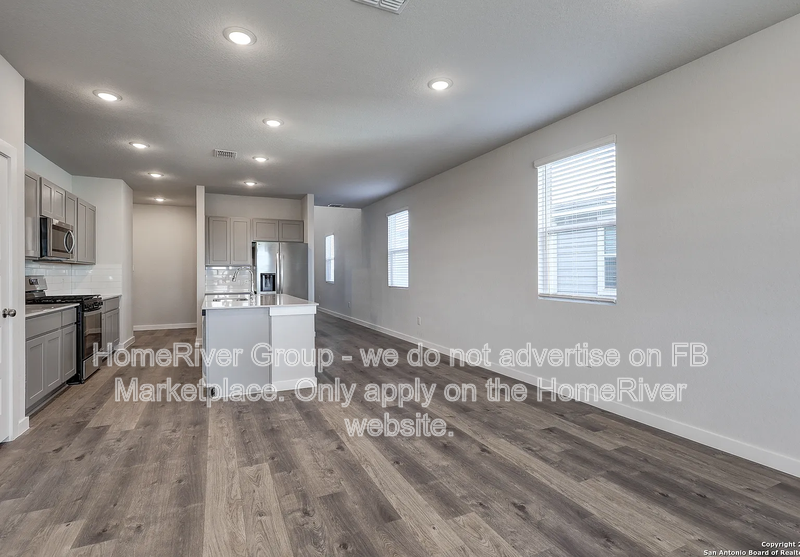 9982 Forestier Grn - Photo 3 of 37