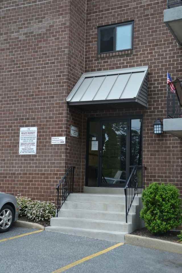 Parkwoode II - Photo 7 of 23