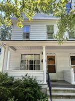 featured image of 123 E Bennett St