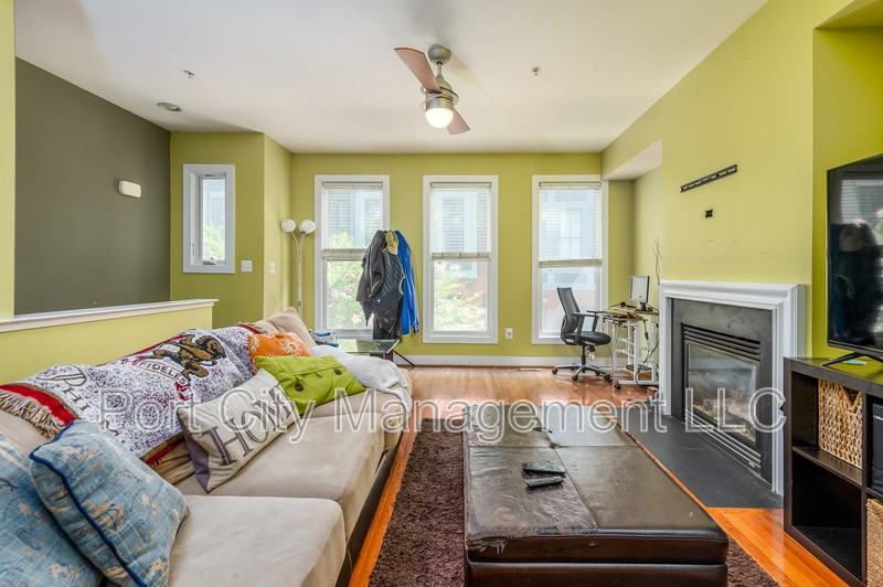 9 Yogurt Ln - Photo 4 of 27