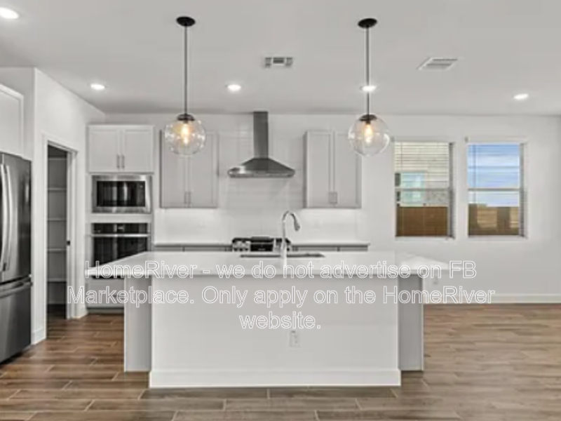 8042 W Griswold Rd - Photo 5 of 41