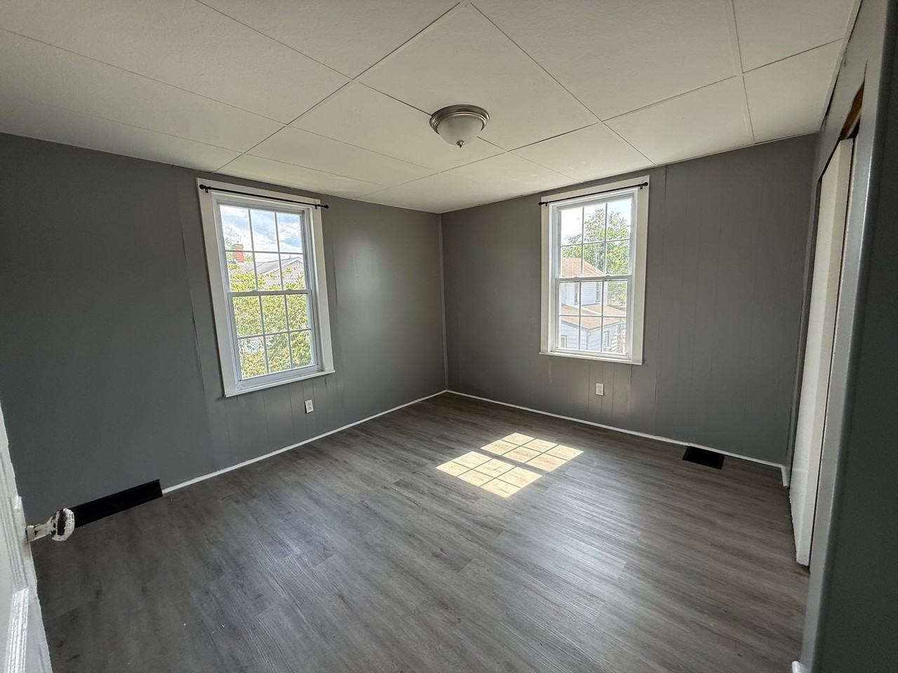 4617 4th Ave - Photo 7 of 11