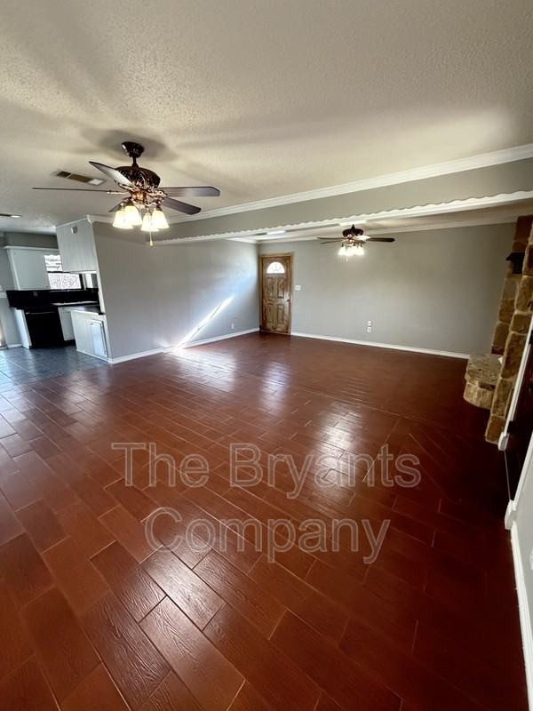 813 County Road - Photo 2 of 9