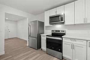 featured image of 3200 Franklin St