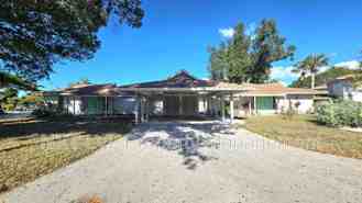 4279 Island Cir #B - Photo 1 of 1