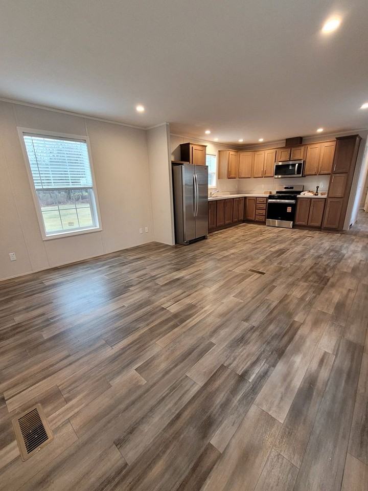 551 Lauschtown Rd - Photo 7 of 24