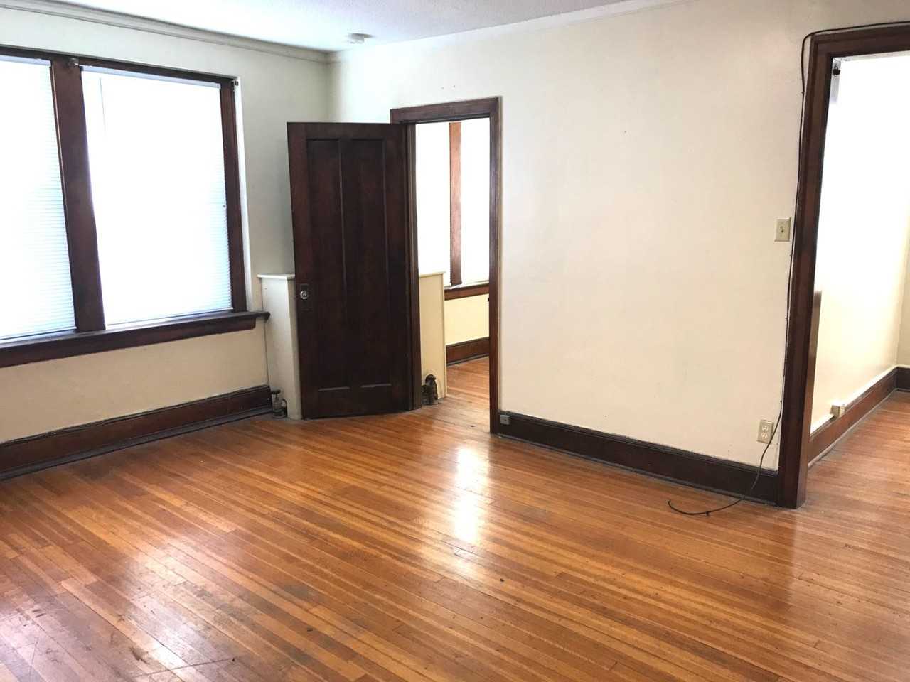 Winona - Photo 2 of 15