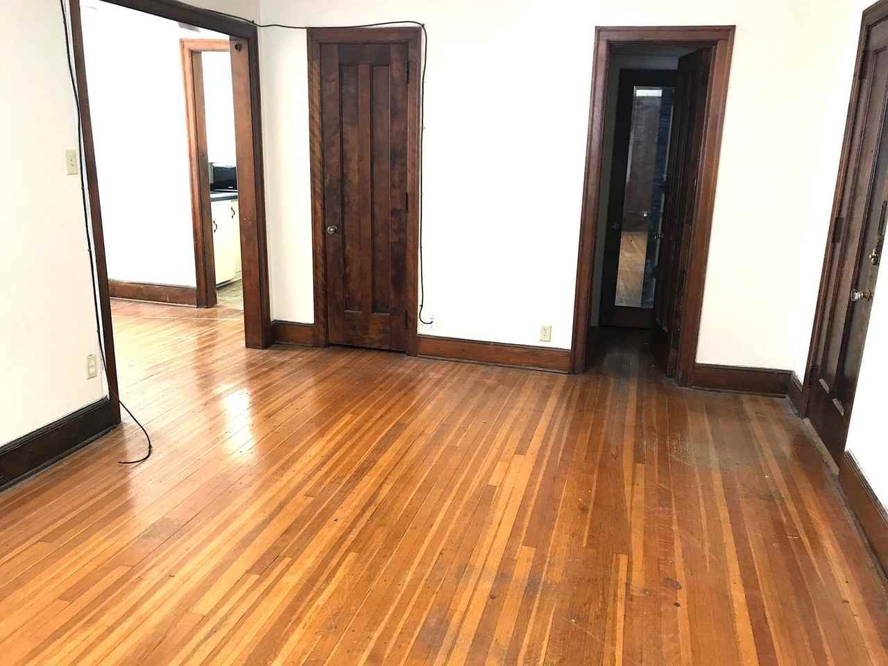 Winona - Photo 3 of 15