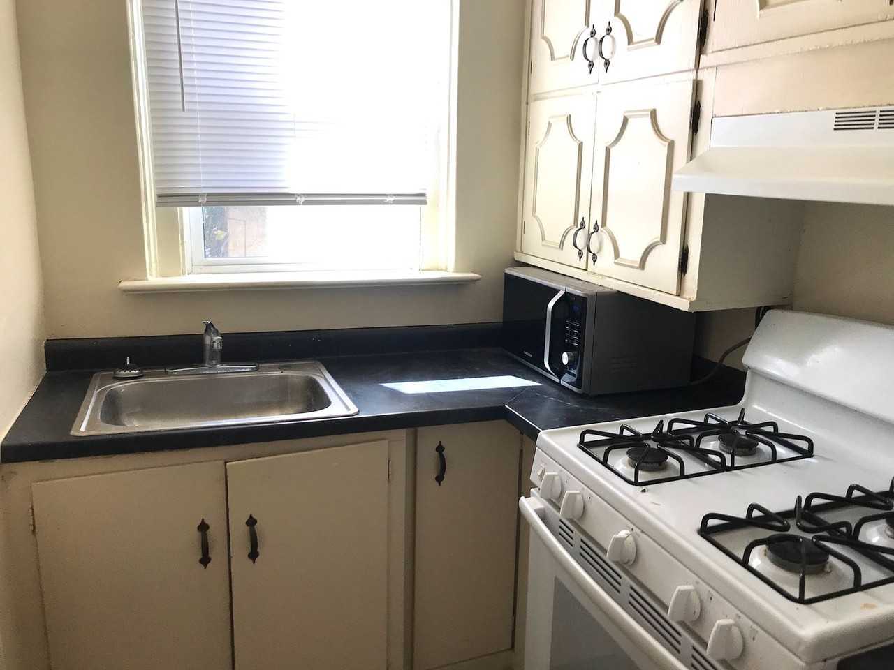 Winona - Photo 5 of 15