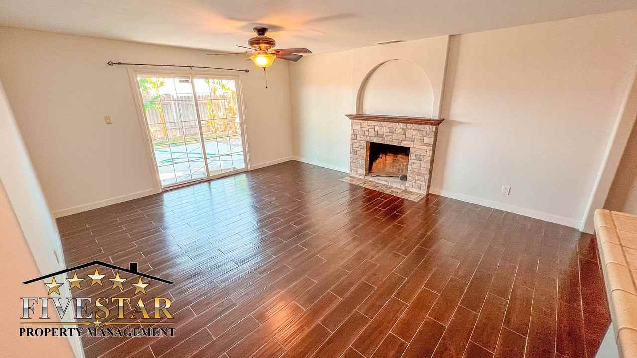 3311 Camellia Dr - Photo 7 of 23