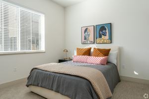 featured image of 240 Towne Centre Dr