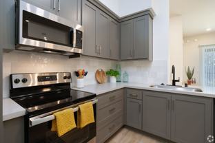 240 Towne Centre Dr - Photo 1 of 1