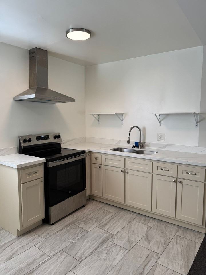 7524 Sepulveda Blvd - Photo 3 of 3