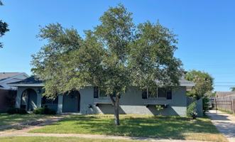 featured image of 4702 Cobblestone Ln