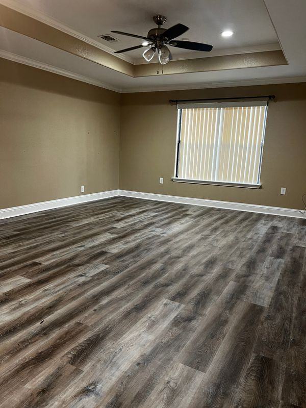 1415 E Denman Ave - Photo 4 of 9