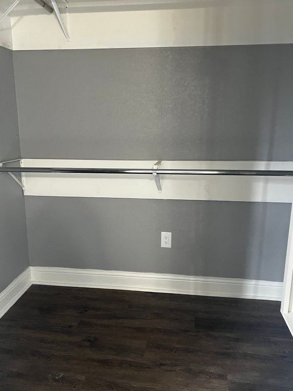 1415 E Denman Ave - Photo 6 of 9