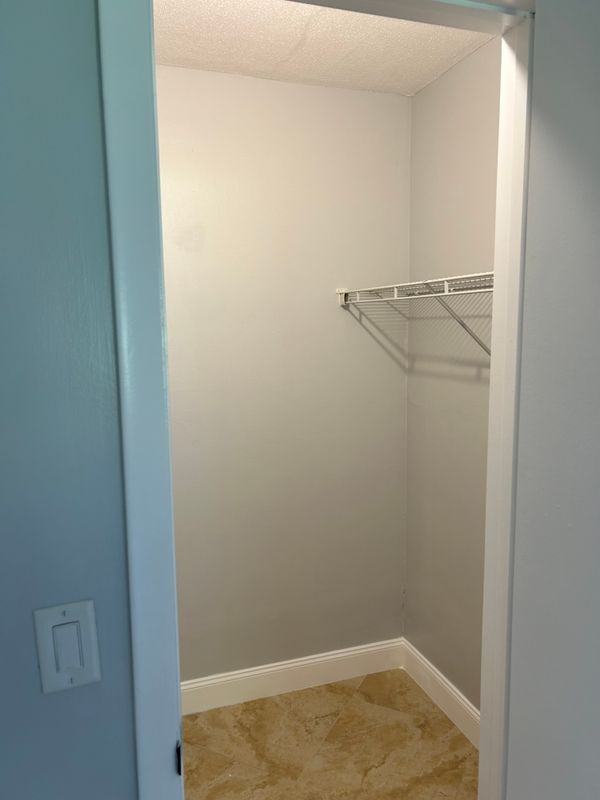 2300 Ne 1st Ln ##110 - Photo 6 of 21