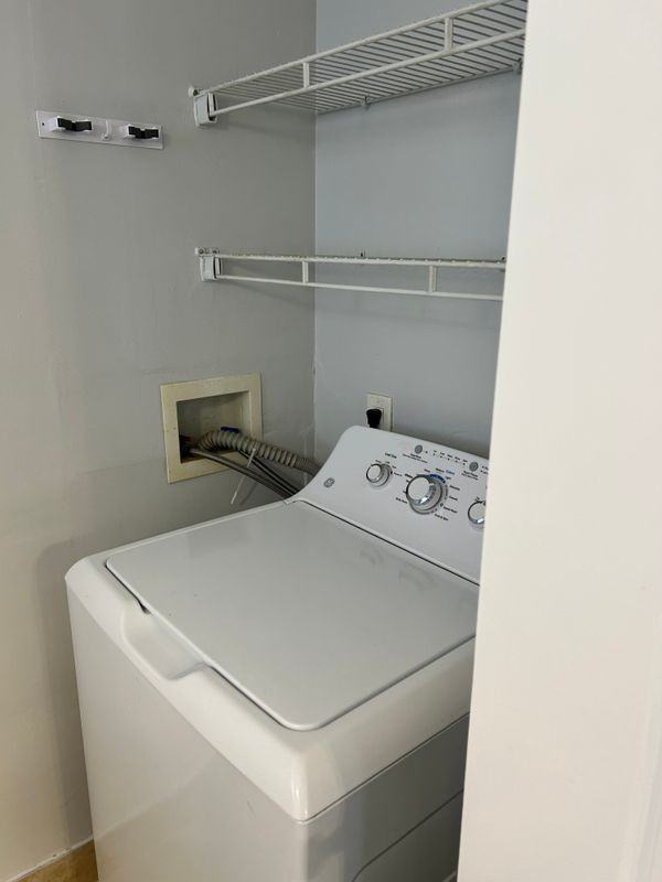 2300 Ne 1st Ln ##110 - Photo 2 of 31