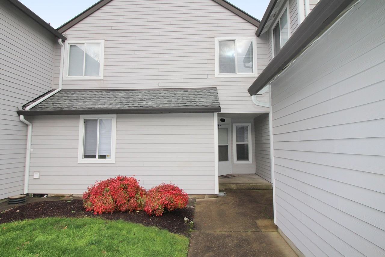 7292 Se Thiessen Rd - Photo 2 of 31