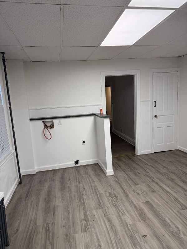 606 Salem Ave - Photo 4 of 20