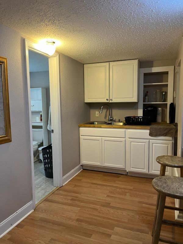 2052 Navaho Ave - Photo 4 of 5