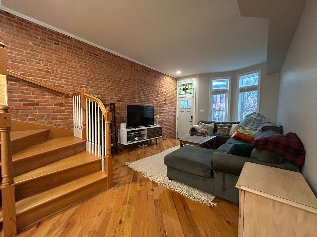 409 E Fort Ave - Photo 4 of 37