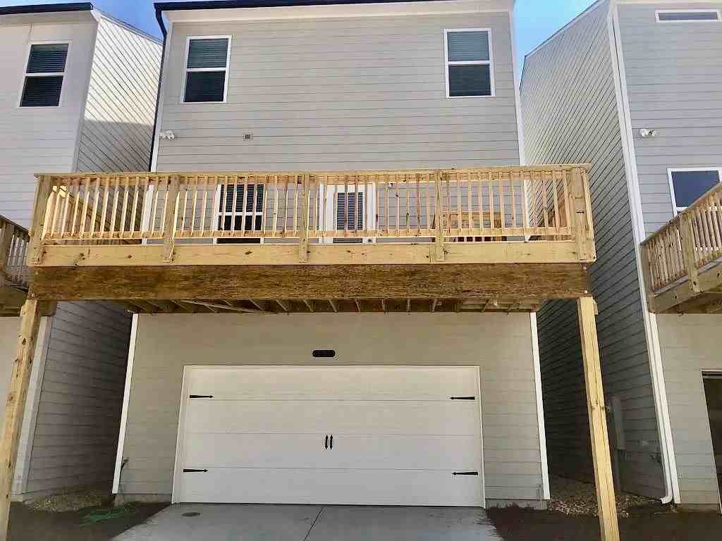 525 Ruths Dr - Photo 2 of 21