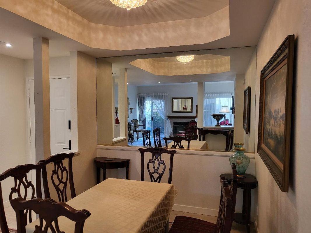 5420 Sylmar Ave - Photo 5 of 12