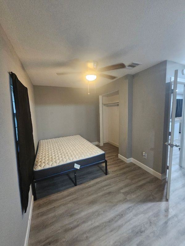 2435 67th St - Photo 2 of 3