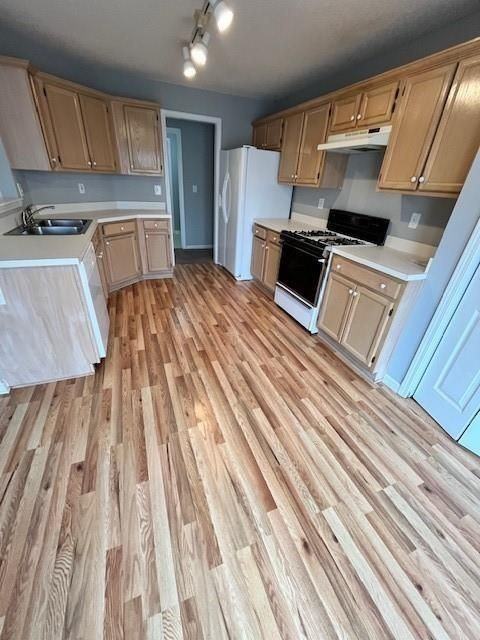 175 Boxford Ct - Photo 2 of 30