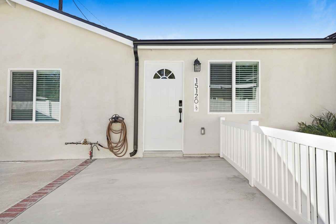 15120 1/2 Nurmi St - Photo 3 of 17